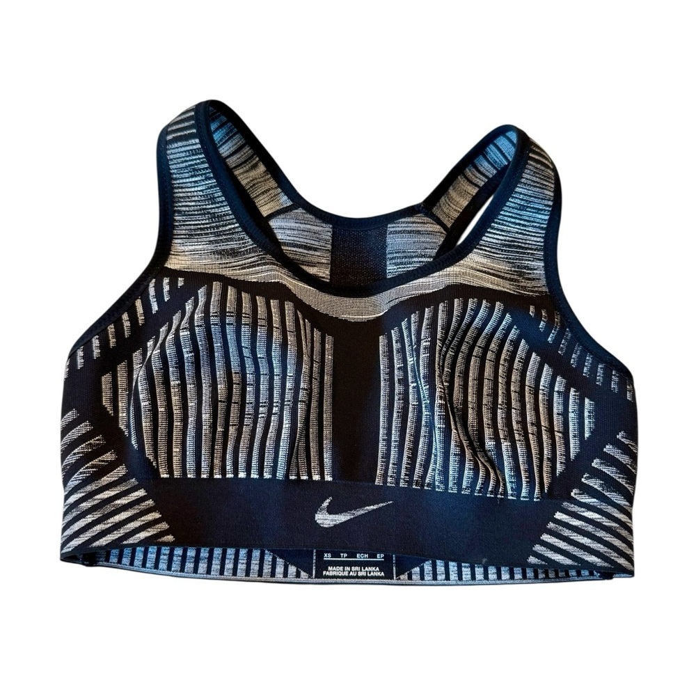 Nike Pro Indy Flyknit Seamless Sports Bra XS Black Gray‎ Stripe AJ4047-014 - Picture 12 of 13